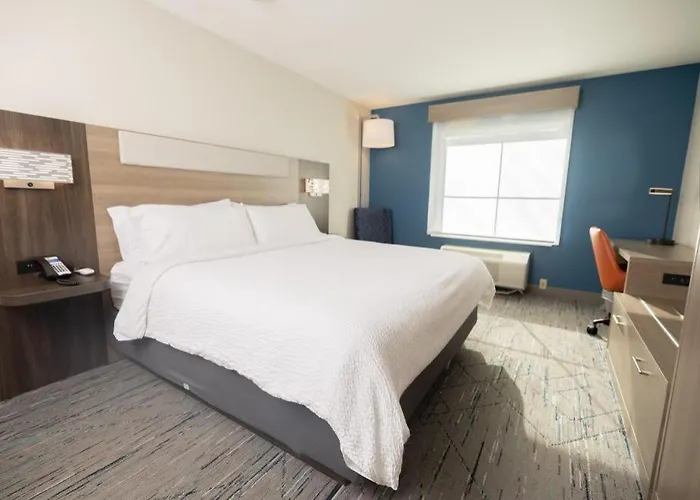 Holiday Inn Express Frackville Hotel By Ihg