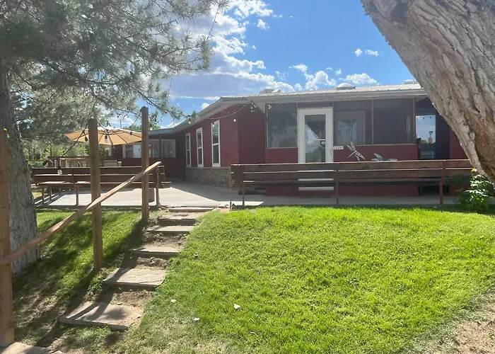 Riverwood Resort On The Gunnison