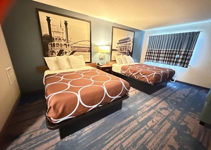Northwood Inn - Prairie Du Chien