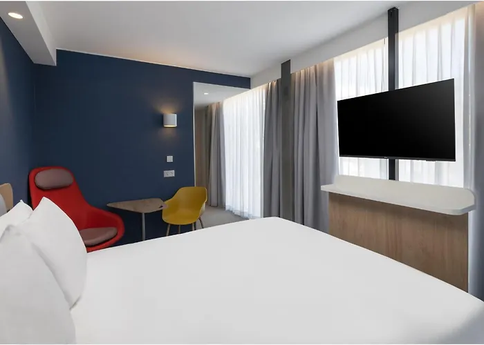 Holiday Inn Express & Suites Sion By Ihg