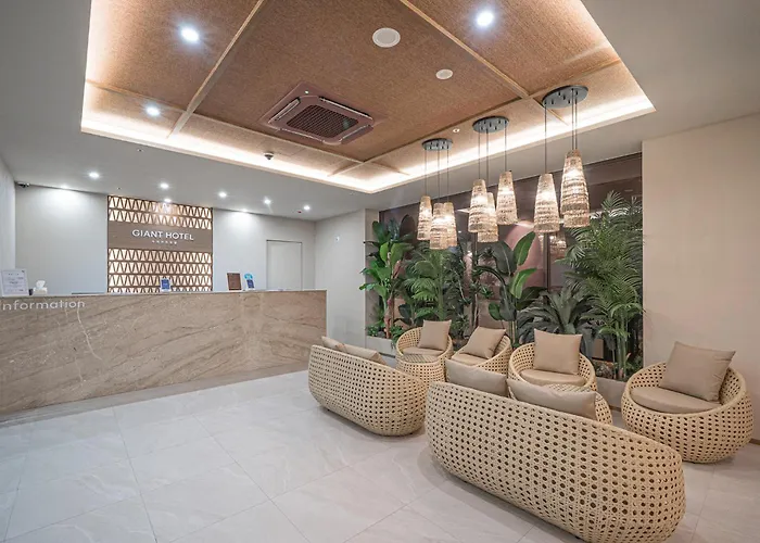 Daegu Dongseongro Giant Hotel