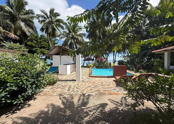 Chez L'Avocatier