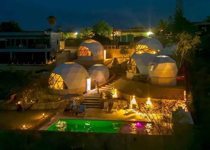 Los Domecitos - Geodesic Dome Retreat