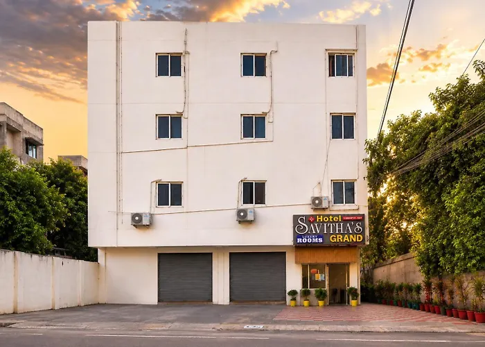 Hotel Savithas Grand