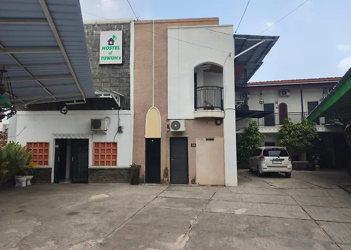 Hotel O Near Mall Boemi Kedaton Formerly House Of Tuwuh 2