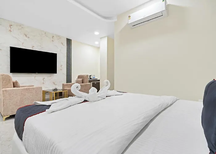 Hotel Skyland At Khammam Bus Stand