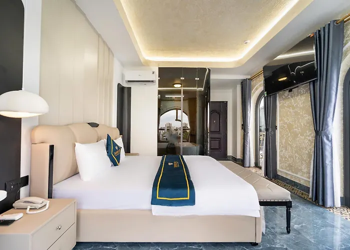Diamond Hotel