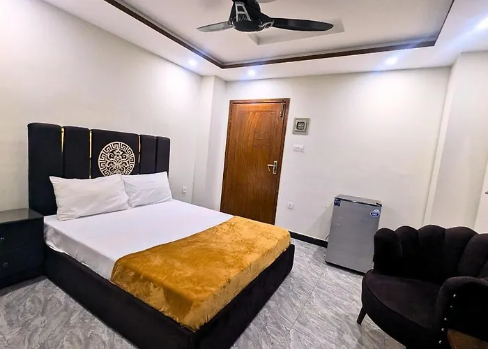 Hotel Royal Inn