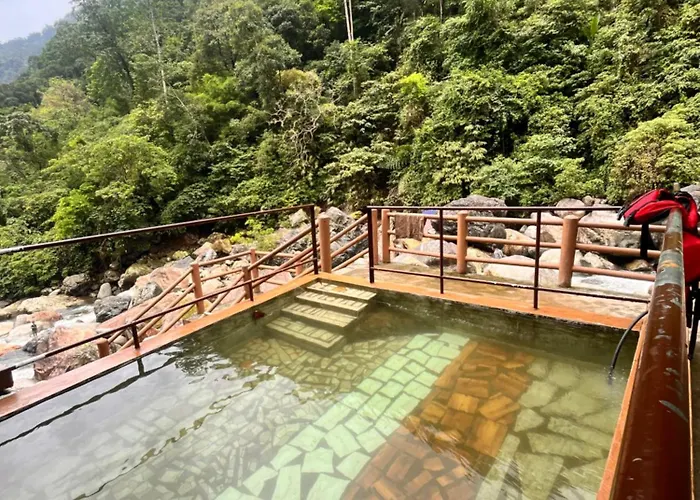 Riverside Resort