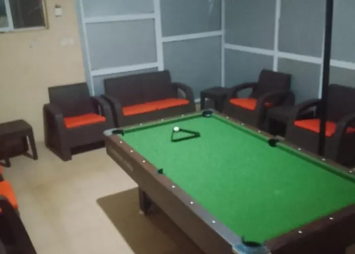 Rewaj Hotel&Lounge
