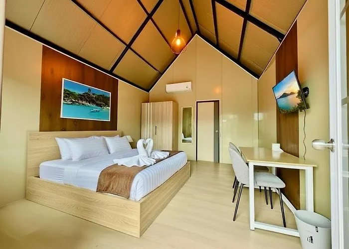 Homara Pool Resort Phuket