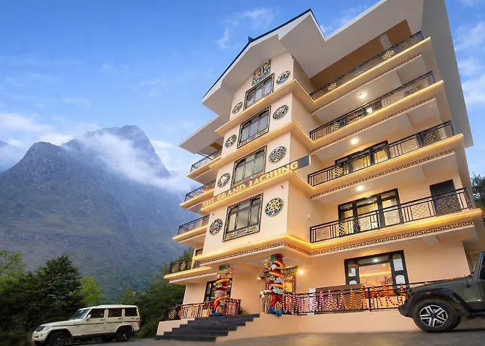 The Grand Lachung With Parking