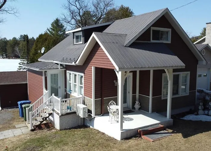 Little Happiness Cottage