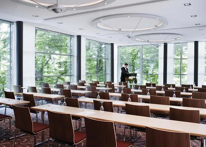 Moevenpick Hotel Hamburg City, Historischer Wasserturm Im Schanzenpark