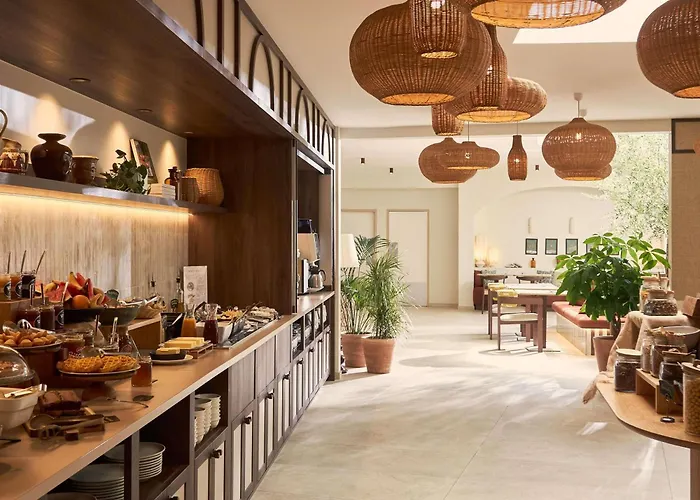 Mercure Arles Centre Arenes