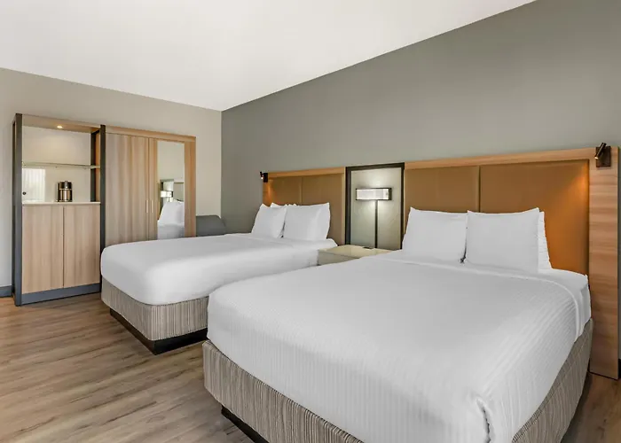 Best Western Plus Atlanta Airport East