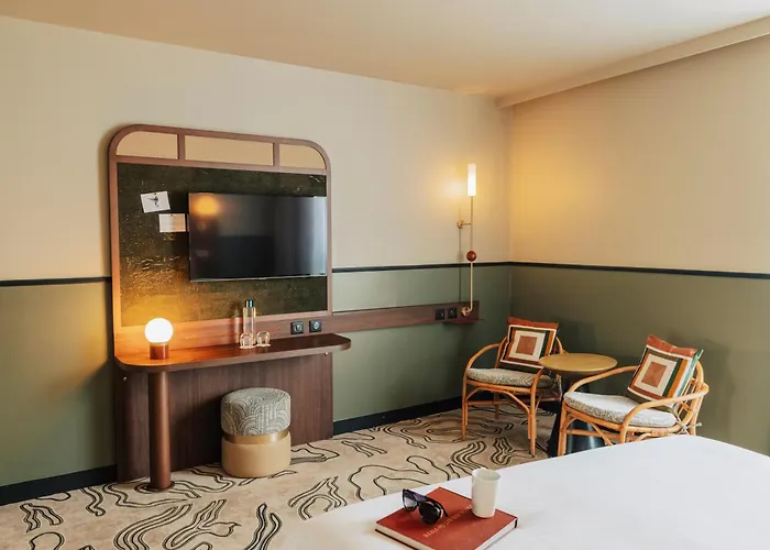 Voco Paris - Porte De Clichy By Ihg