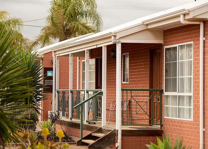 Breakfree Port Pirie