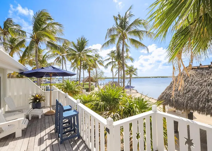 Coconut Palm Inn