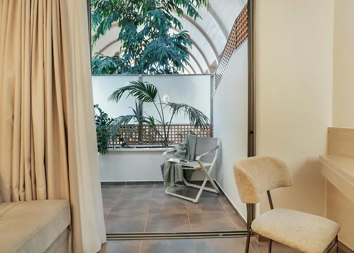 Thalassa Beach Resort & Spa (Adults Only)