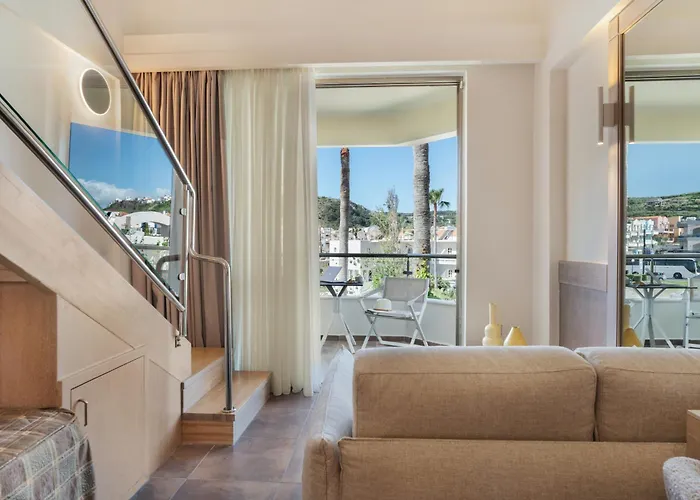 Thalassa Beach Resort & Spa (Adults Only)