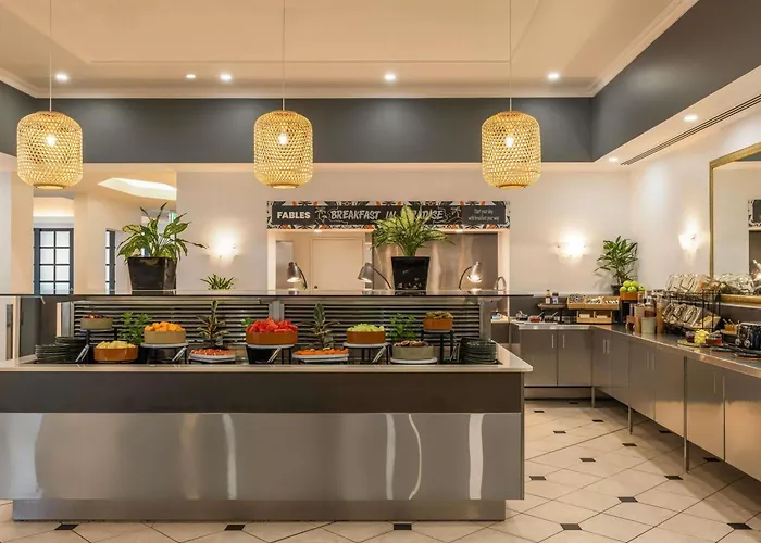 Mantra Legends Hotel