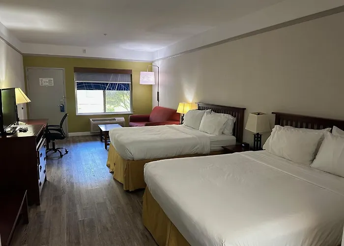 Holiday Inn Express Hotel & Suites San Dimas By Ihg