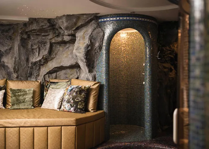 Hotel Tyrol