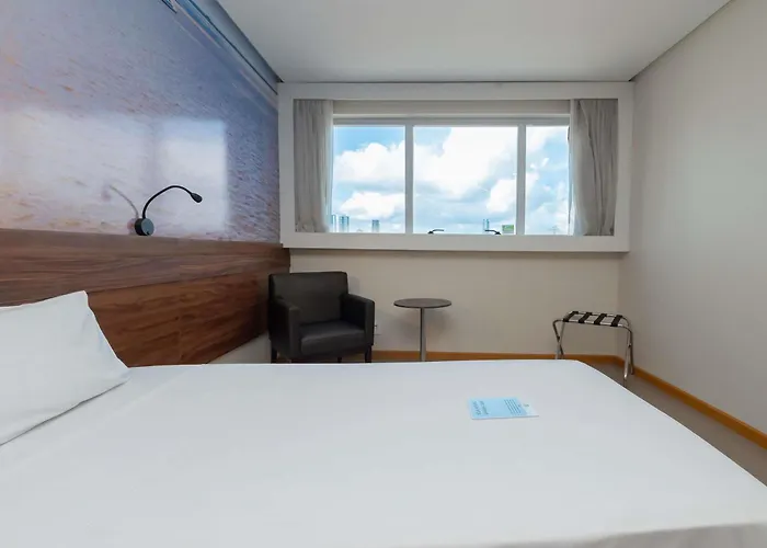 Ibis Styles Belém Hangar