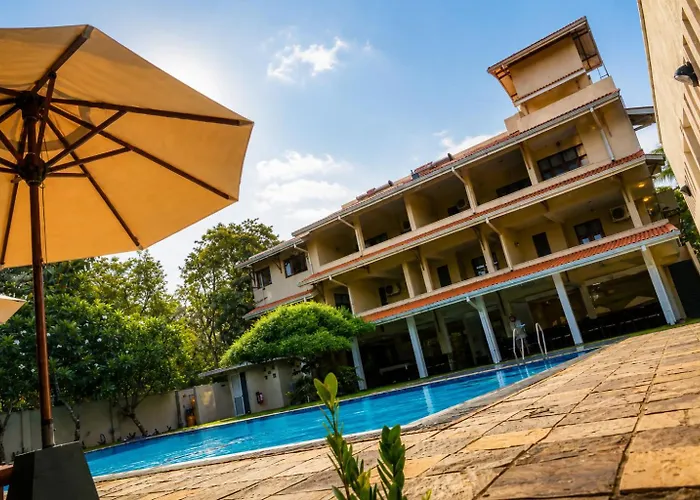 Lavendish Okrin Hotel