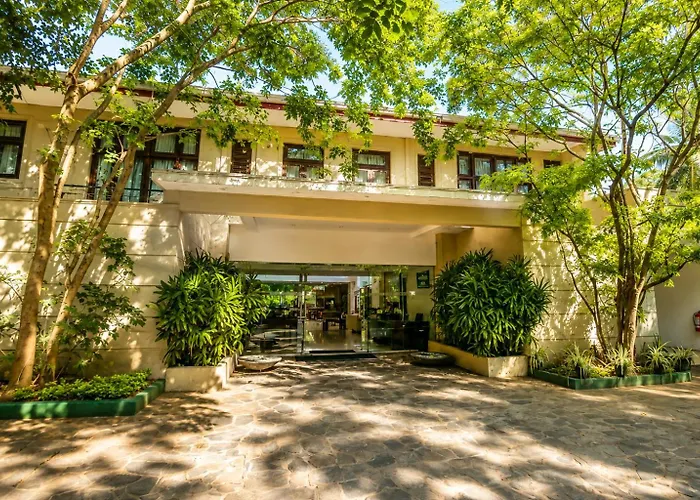 Lavendish Okrin Hotel
