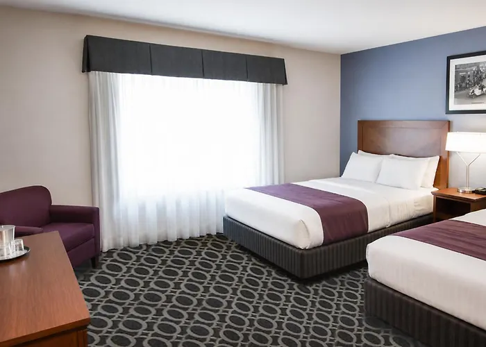 Bluemont Hotel