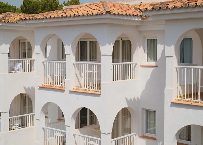 Bq Cala Ratjada (Adults Only)
