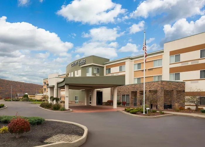 Courtyard By Marriott Elmira Horseheads