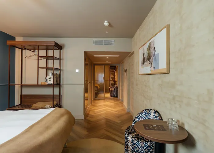 Boutique Hotel Malie House
