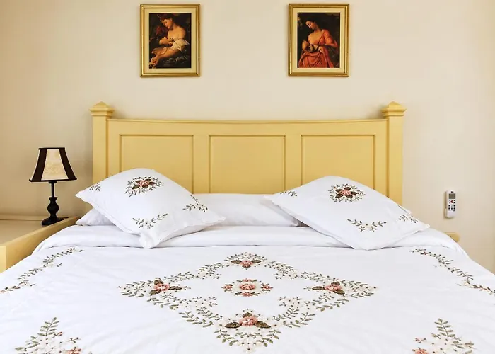 Alexander The Great Hotel