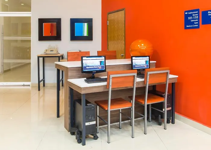 Holiday Inn Express Manzanillo By Ihg