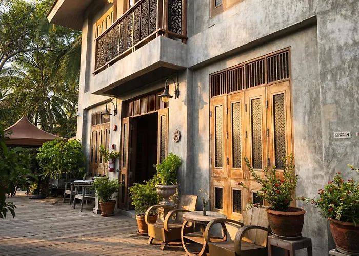 House Of Passion Amphawa