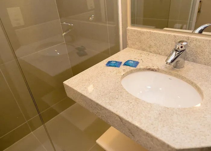 Ibis Budget Lorena - Circuito da Fé
