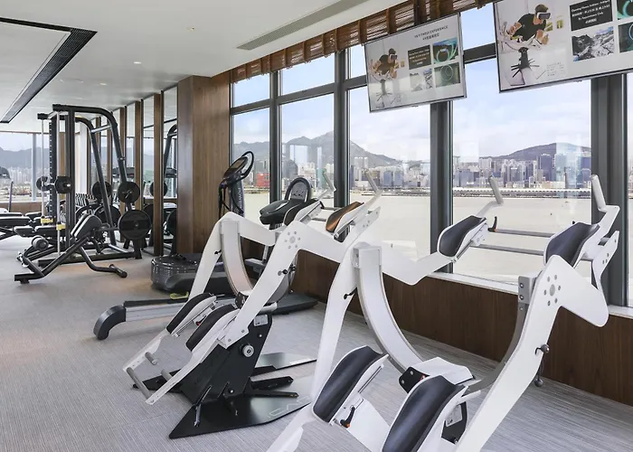 Hyatt Centric Victoria Harbour