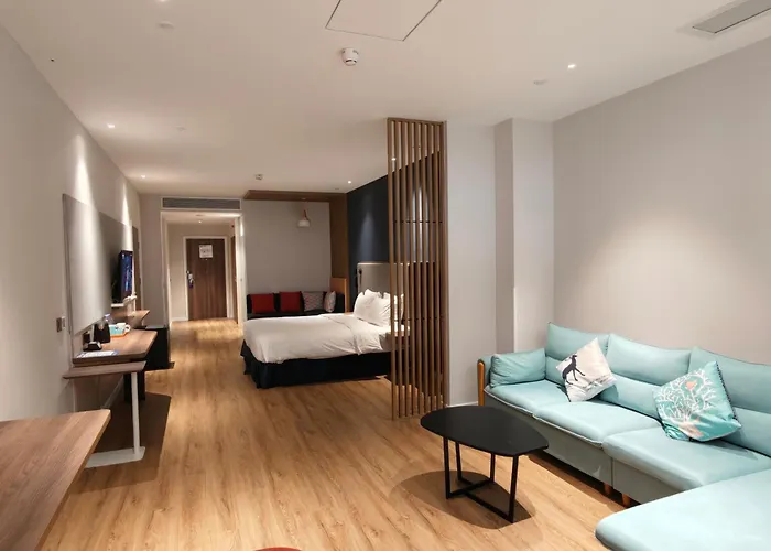 Holiday Inn Express Xiamen Airport Zone By Ihg
