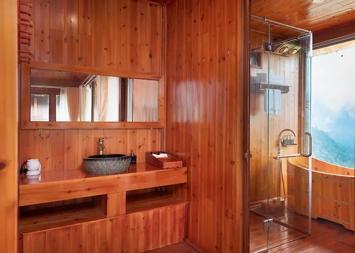 Heaven Gate O Quy Ho Sapa-Free Entry & Himalaya Salt Sauna