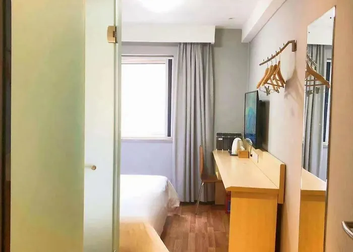 7 Days Inn Xi'An Changying Road Hujiamiao Metro Station