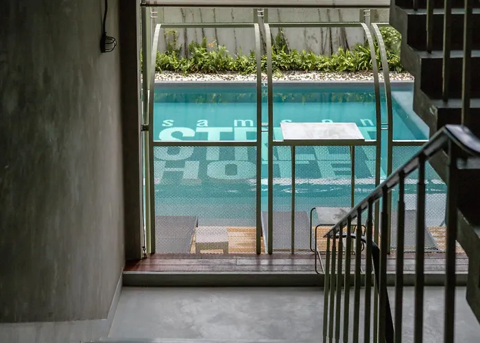 Samsen Street Hotel