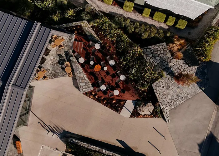 Voco Queenstown By Ihg