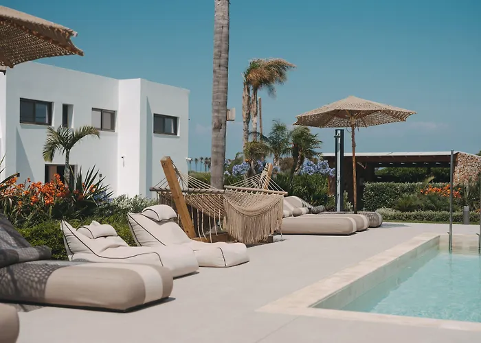 Taf Beach Villas With Tesla Car And Heated Pool