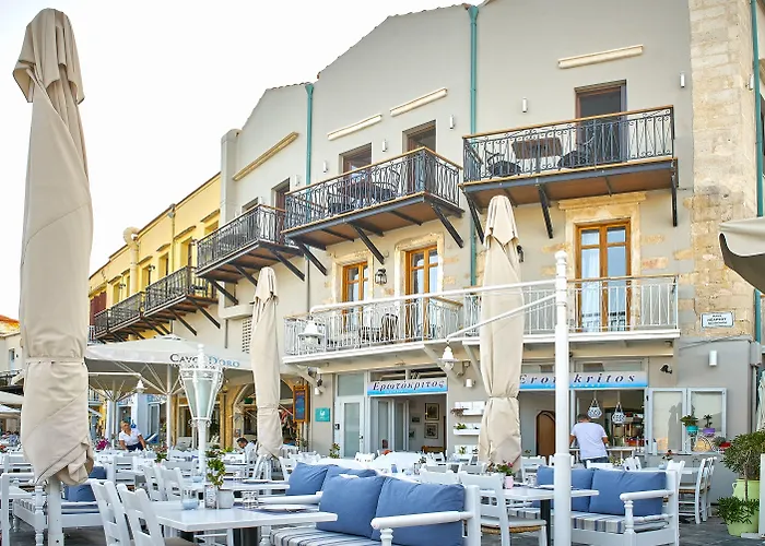 Vista Del Porto Luxury Suites