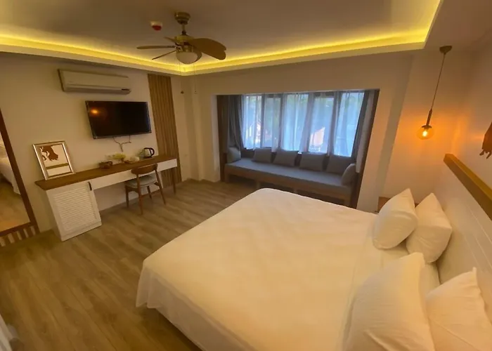 In Ephesus Hotel And Art Galery