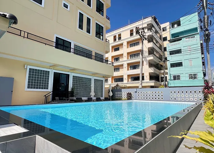 Usabai Riverside Boutique Hotel