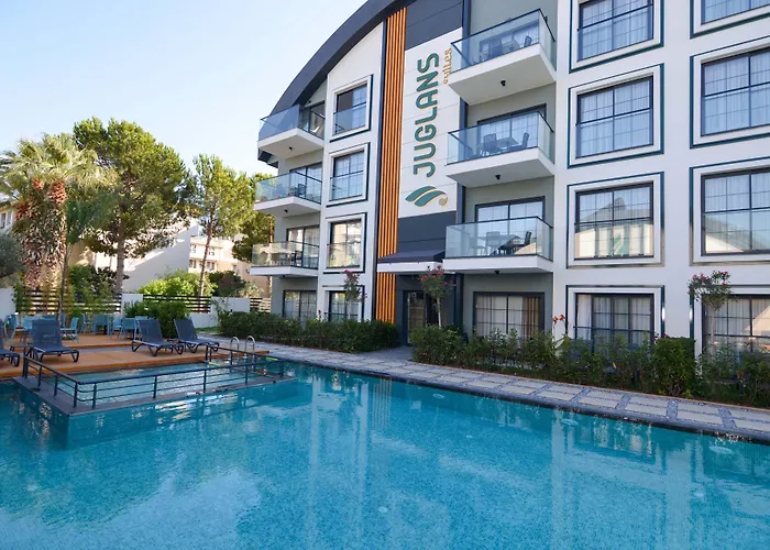 Juglans Suites